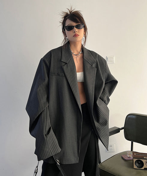 Striped Buttonless Jacket